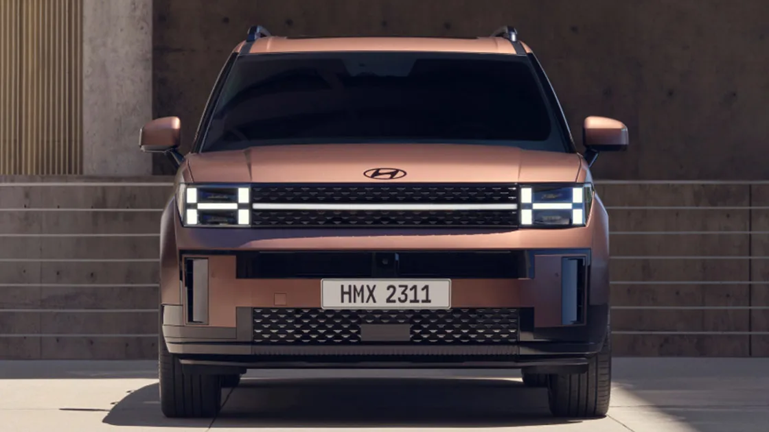 Hyundai Santa Fe: Технічний Огляд