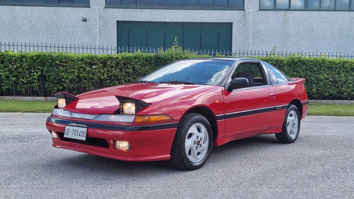 Mitsubishi Eclipse GS (1993): Професійний огляд та характеристики 🚗