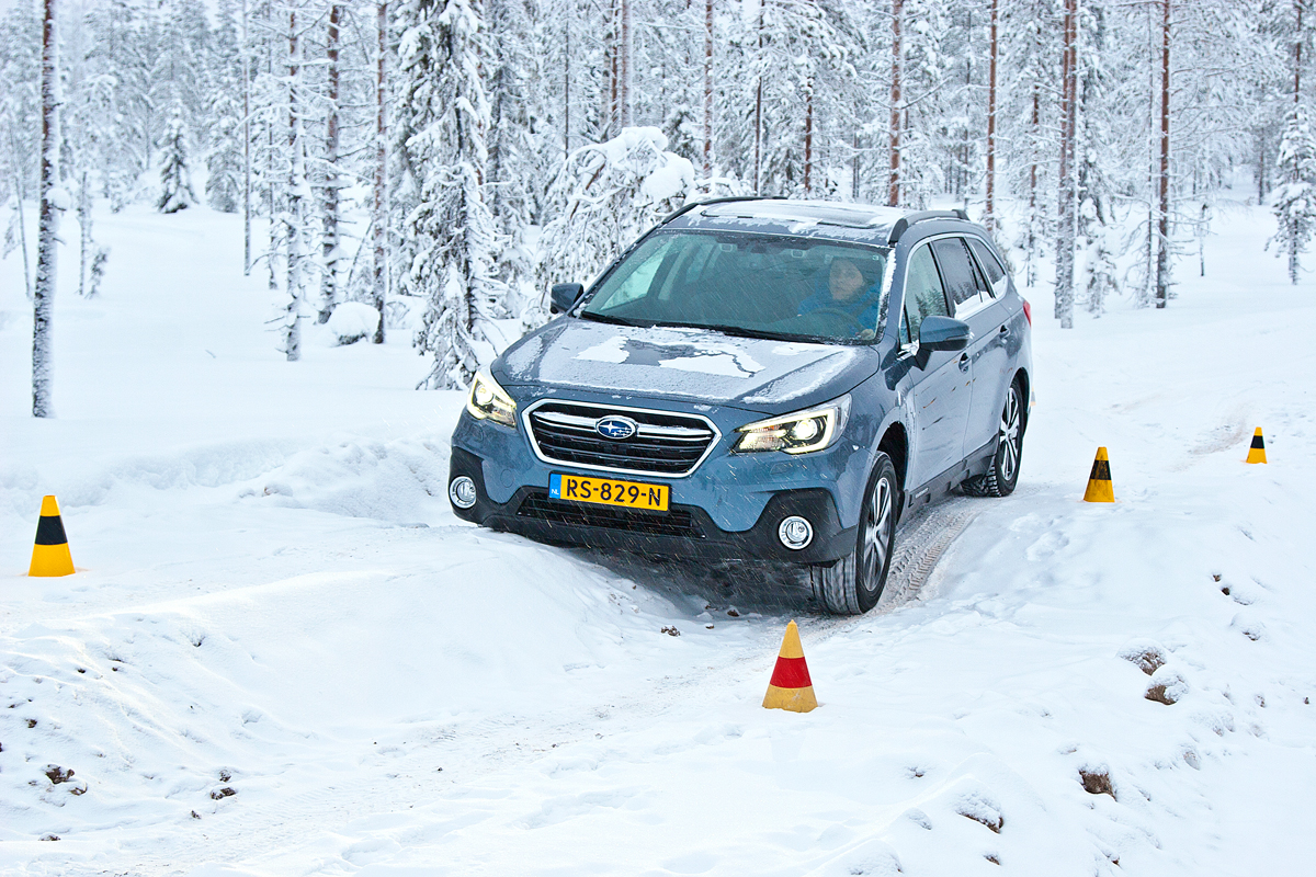 Повний привід Subaru: легенда симетрії та контролю ❄️🚗🔥